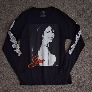 Selena Official Merch Graphic Print Longsleeve Crewneck T- Shirt Black Roses Y2K